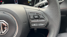 MG HS 1.5 T-GDI Trophy 5dr Petrol Hatchback